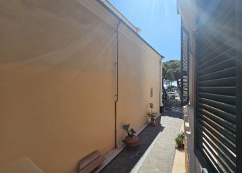 13.jpg - Trilocale Via S. Francesco d'Assisi, Diano Marina - foto 2