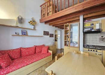 2.jpg - Trilocale Via S. Francesco d'Assisi, Diano Marina - foto 4