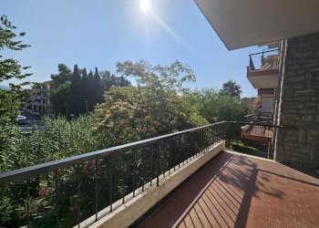 10.jpg - Trilocale largo cambiaso 1, Diano Marina - foto 2