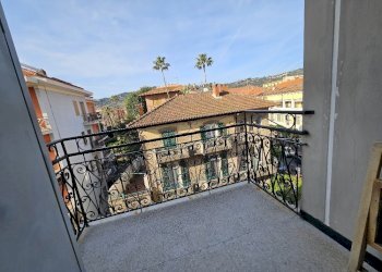 20250403_092340_resized.jpg - Quadrilocale Corso Roma, Diano Marina - foto 20