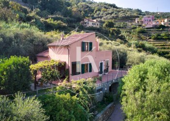 DJI_0844.jpeg - Villa Via per Calice, Finale Ligure - photo 1
