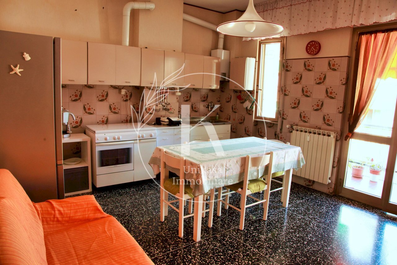 IMG_0068.jpeg - Four-room apartment Via Francesco Crispi 19, Savona - photo 2