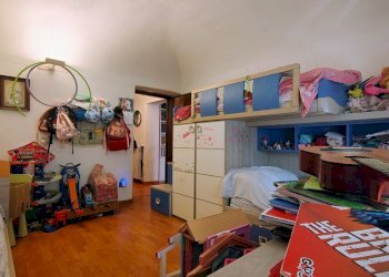 IMG_20250917_103438682_HDR_AE.jpg - Apartment Via Niella, Savona - photo 11