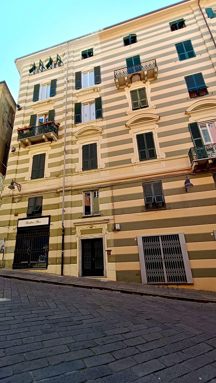 IMG_20250514_091238.jpg - Appartamento Piazza dei Consoli, Savona - foto 2