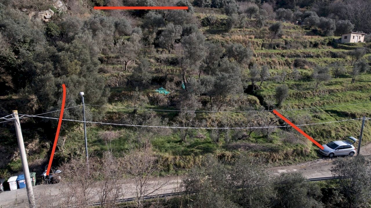 DJI_0700-copia.jpg - Agricultural land Via Marmorassi 75, Savona - photo 1