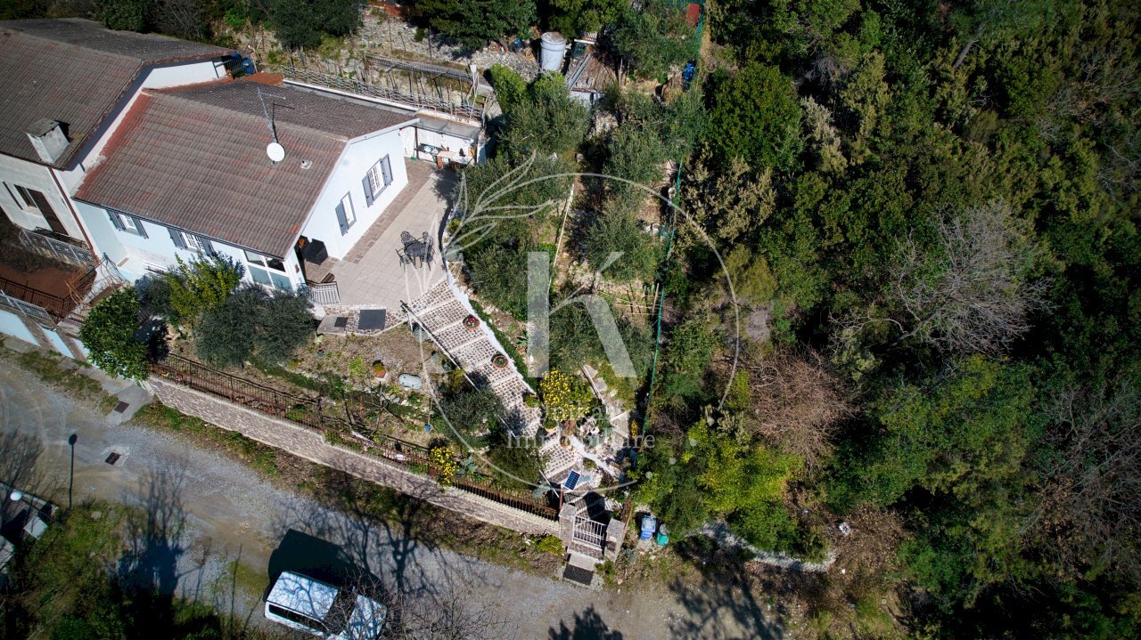 DJI_0734.jpeg - Villa a Schiera Via Vilmar 1, Vezzi Portio - foto 2