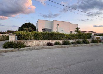 PHOTO-2025-05-22-21-10-45.jpg - Villa diana marina, Ostuni - foto 3