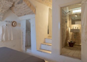 PHOTO-2025-05-14-09-55-19 2.jpg - Casa indipendente Via CattedraleVIA CATTEDRALE, Ostuni - foto 9