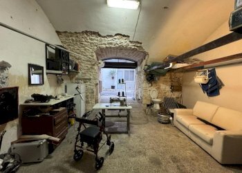 WhatsApp Image 2025-04-07 at 09.42.27 (2).jpeg - Casa indipendente Via Matteo Renato Imbriani, Ostuni - foto 5