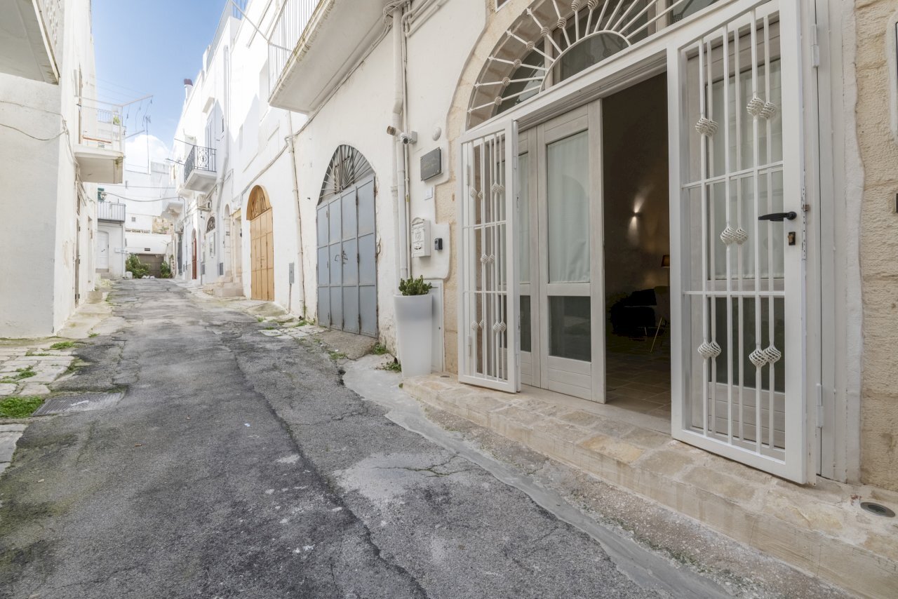 1.jpg - Casa indipendente Piazza della Libertà, Ostuni - foto 2