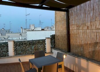 23.jpg - Casa indipendente Via Alfonso Pomes 74, Ostuni - foto 22