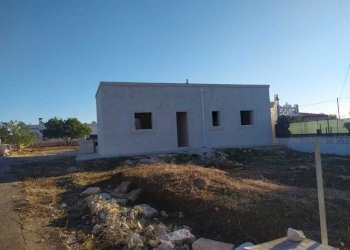 PHOTO-2024-10-15-17-08-06.jpg - Villa CONTRADA MOLILLO 22, Ostuni - foto 5