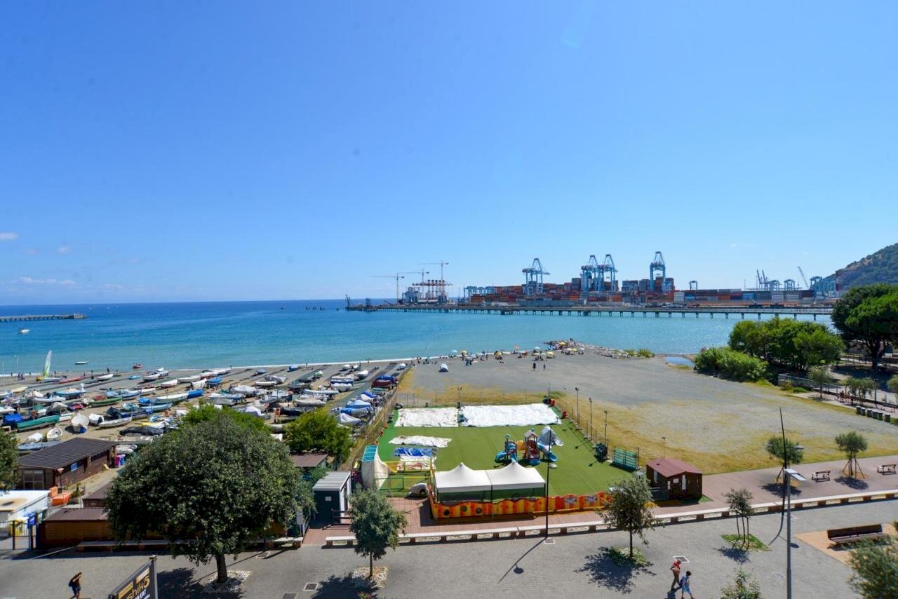 Via Aurelia - Quadrilocale Via Aurelia, Vado Ligure - foto 3