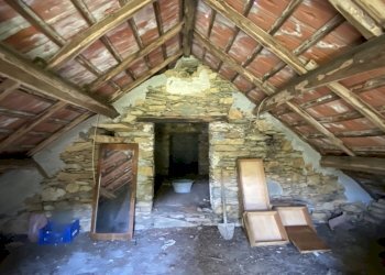 Rif 1823 foto sottotetto (2).JPEG - Rustico Via Marasca 132, Urbe - foto 24