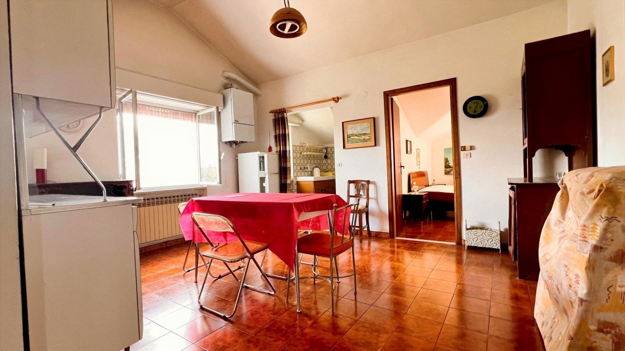 rif 1817  (5).jpg - Apartment Via Montà 18, Urbe - photo 2