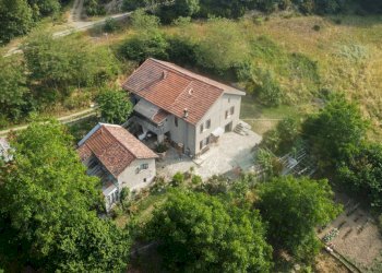 DJI_0744.JPG - Casa indipendente Frazione Cimaferle 213, Ponzone - foto 2