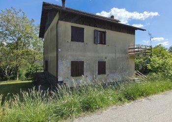 IMG20250516153222.jpg - Villa Via Francia 75, Tiglieto - foto 5