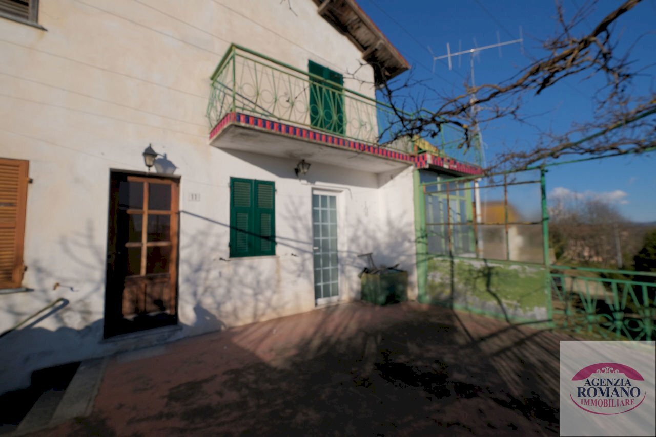 1694(Copy4).jpg - Porzione di casa SP215 10, Pareto - foto 2