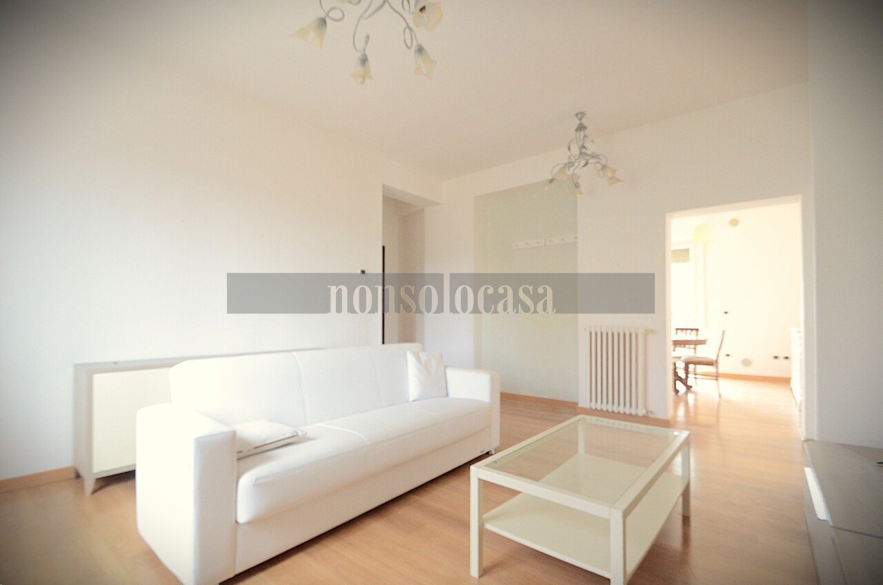 SOGGIORNO - Trilocale Via Degli Arnati, Perugia - foto 1