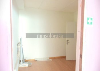 VANO - Locale Commerciale Via Giuseppe Gioacchino Belli 569, Perugia - foto 5