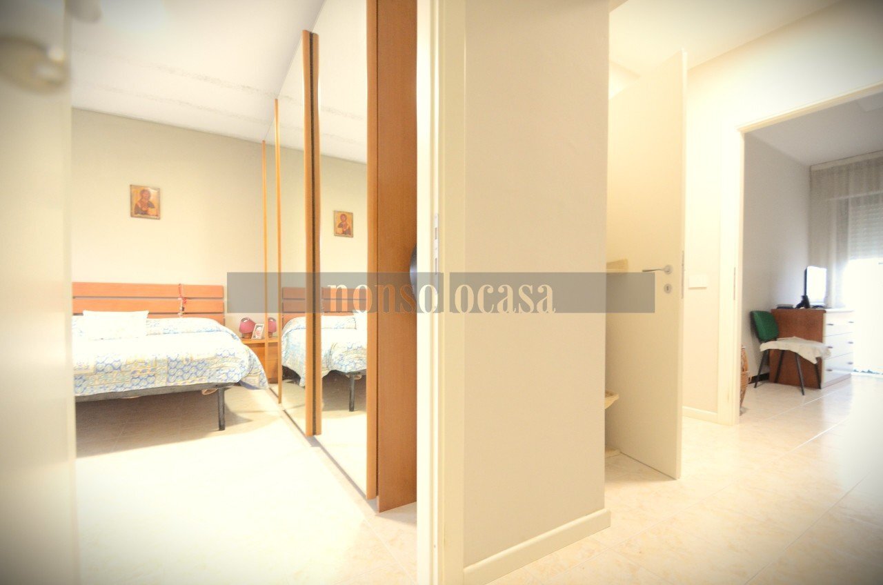 CAMERA DA LETTO - Villa a Schiera Via Degli Artigiani 189, Gubbio - foto 1