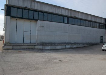 ESTERNO - Capannone Via Gustavo Benucci 999, Perugia - foto 2