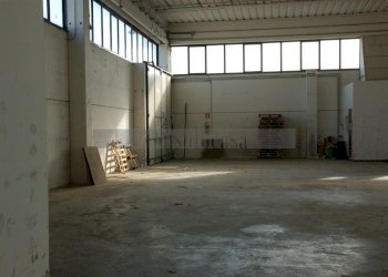 INTERNO - Capannone Via Gustavo Benucci 999, Perugia - foto 3