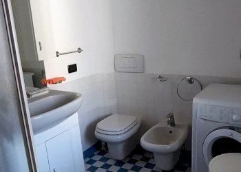 bagno al piano primo - Quadrilocale Andora - foto 17