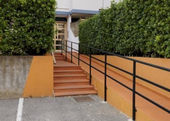 entrata condominiale - Bilocale Andora - foto 14