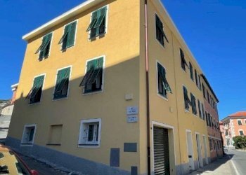 2.jpg - Magazzino all'asta Via Piacenza 369, Chiavari - foto 1