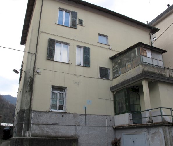 3.png - Appartamento all'asta Via Fratelli Canepa 48B, Serra Riccò - foto 2