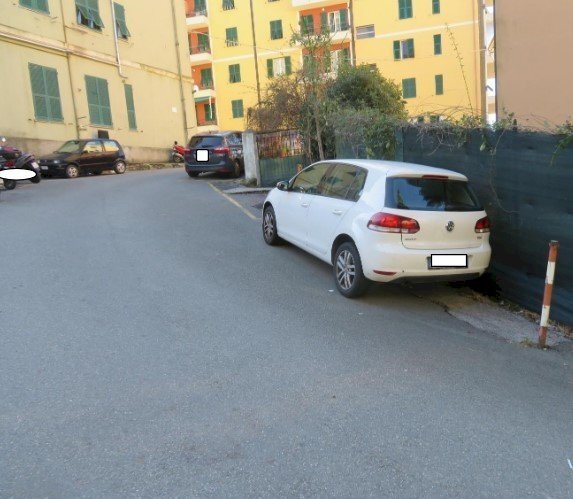 2.jpg - Posto Auto all'asta Via Tarcisio Donati snc, Genova - foto 1