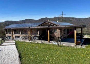 2.jpg - Agriturismo all'asta Regione Piampodazza 5, Montechiaro d'Acqui - foto 1