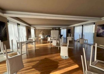 3.jpg - Agriturismo all'asta Regione Piampodazza 5, Montechiaro d'Acqui - foto 2