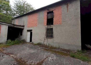 9.jpg - Villa all'asta Regione Favato 144, Roccaverano - foto 8