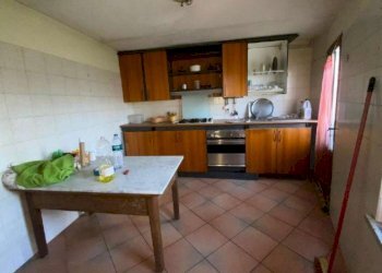3.jpg - Townhouse at auction Via Incisa, Cortiglione - photo 8