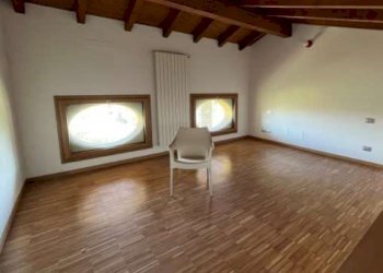 7.jpg - Casa indipendente all'asta Strada Provinciale 108 snc, Momperone - foto 6