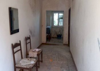 3.jpg - Terratetto - Terracielo all'asta Piazza della Chiesa 12, Luni - foto 2