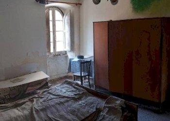 7.jpg - Terratetto - Terracielo all'asta Piazza della Chiesa 12, Luni - foto 6