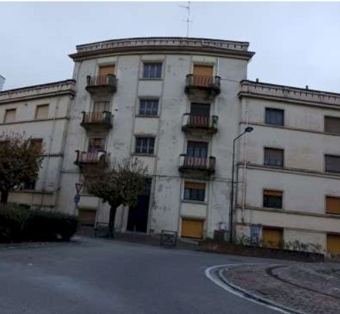 2.jpg - Quadrilocale all'asta Largo Costituzione della Repubblica 1, Valenza - foto 1