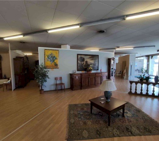 2.jpg - Show room Corso Giuseppe Garibaldi 177, Gattinara - foto 2