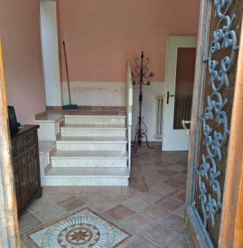 3.jpg - Townhouse Via Santuario d'Oropa 168, Biella - photo 2