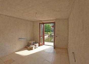 10.jpg - Villa Trifamiliare Strada Canelli 66, Costigliole d'Asti - foto 9