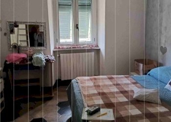 6.jpg - Appartamento Via Roma 31, Isola del Cantone - foto 5