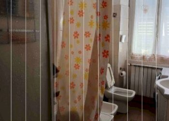 8.jpg - Appartamento Via Roma 31, Isola del Cantone - foto 7