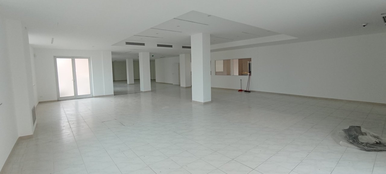 IMG_20250508_190042.jpg - Locale Commerciale Ragusa - foto 3