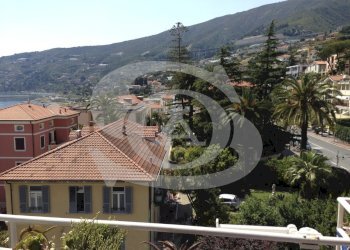 Vista2.jpg - Quadrilocale Corso Regina Margherita 39, Ospedaletti - foto 3