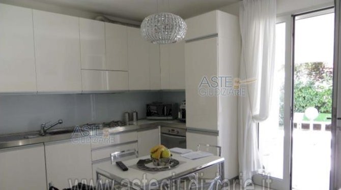 cc.png - Townhouse Montescudo - Monte Colombo - photo 3