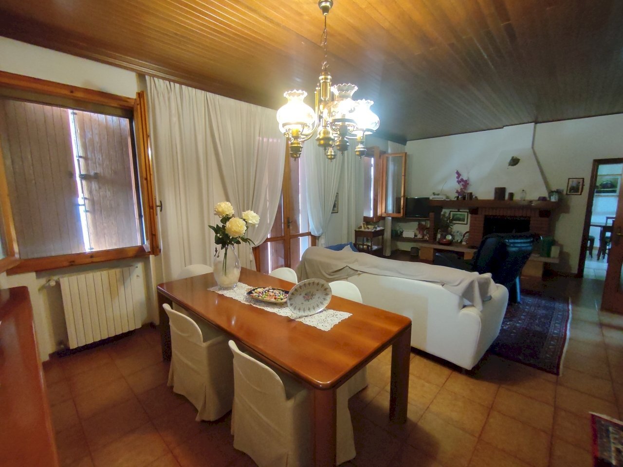 bbbb.jpg - Villa Montescudo - Monte Colombo - foto 1