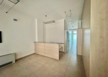 cccc.jpg - Ufficio Cesena - foto 1